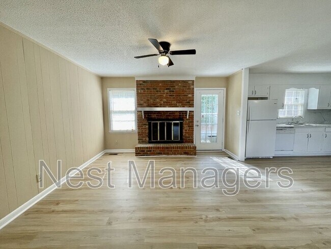 Building Photo - 5967 Lake Trail Dr