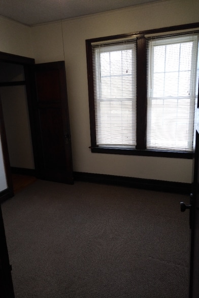 Building Photo - 5357 Burns Ave