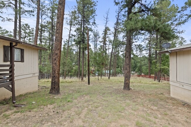 Building Photo - 100 Apache Hills Dr