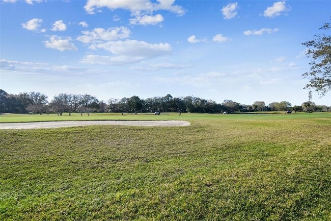 Building Photo - 13920 Clubhouse Dr