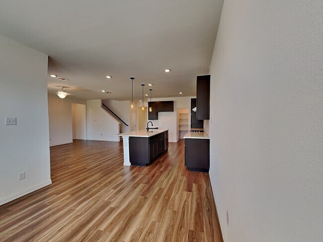 Building Photo - 1509 Gentle Crk Ln