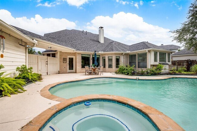 Building Photo - 5706 Cielio Bay Ct