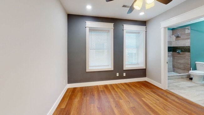 Building Photo - 1533 Forest Ave