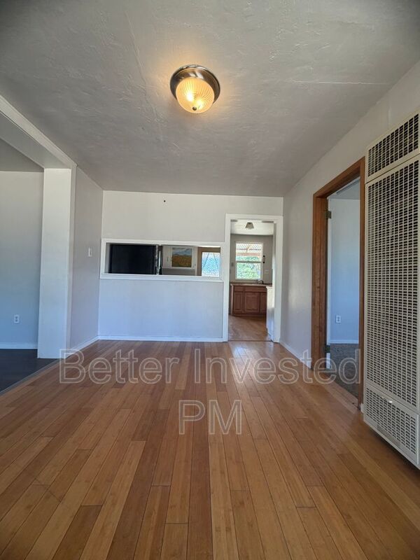 Building Photo - 3851 Eastside Calpella Rd
