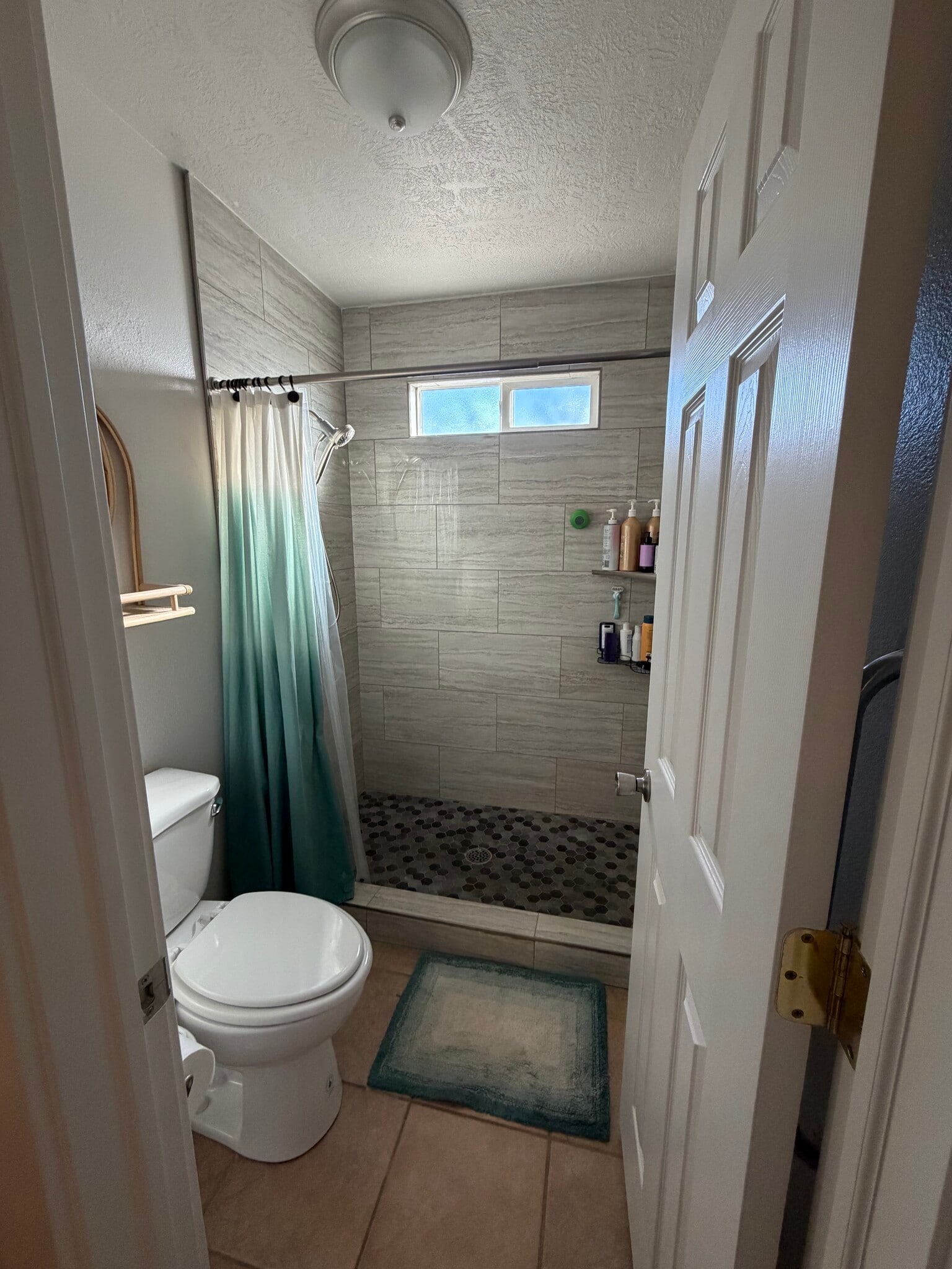 Main bathroom - 559 E 300 S