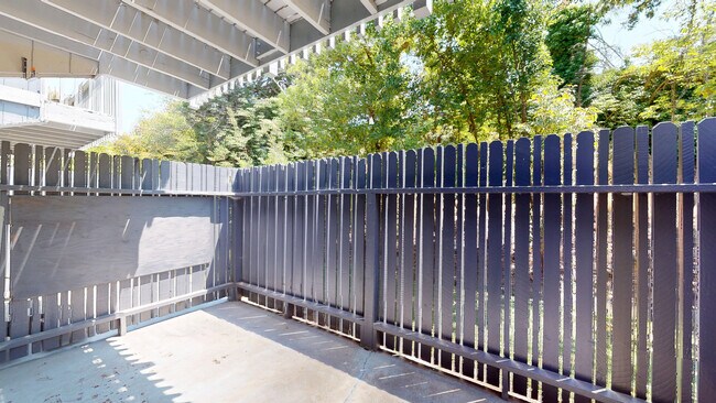 Building Photo - 551 Alameda del Prado