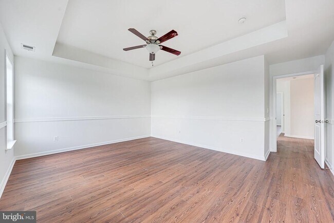 Building Photo - 15000 Gossom Manor Pl