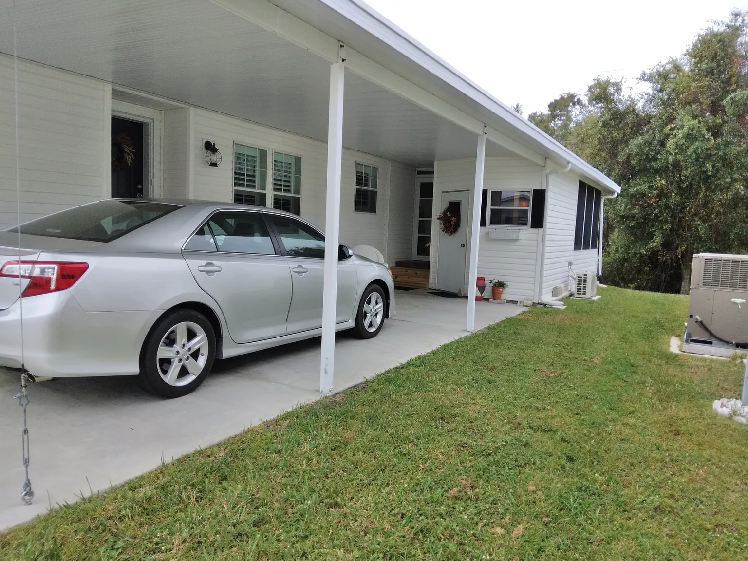 Building Photo - 215 Tiger Lilly Dr