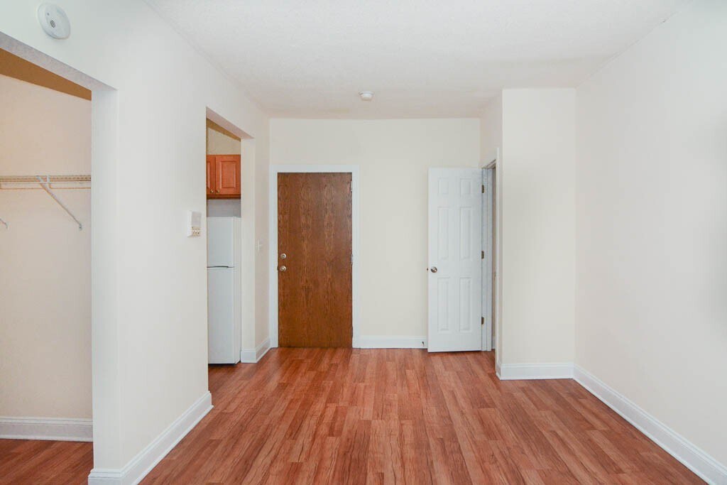 Building Photo - 1742 N Humboldt Blvd