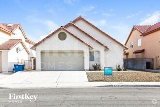 Building Photo - 3312 Hyannis Cir