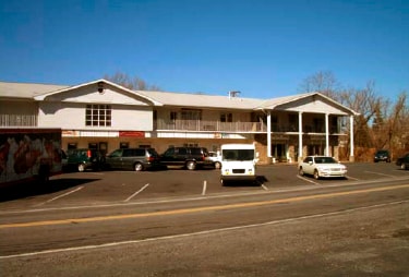 Building Photo - Willow Park Center