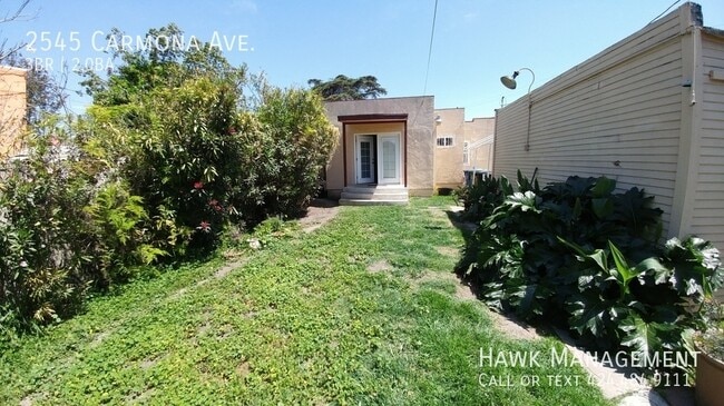 Building Photo - 2545 Carmona Ave