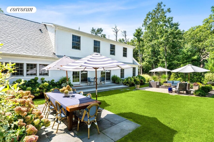 Building Photo - 17 Old Sag Harbor Rd