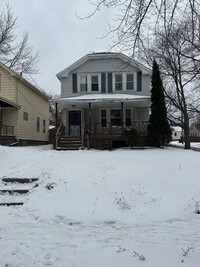 Building Photo - 4 Bedroom Single Family in Cleveland ,Ohio