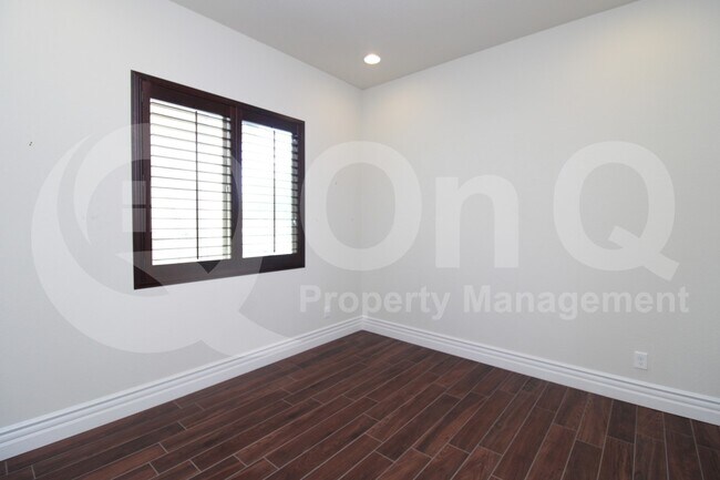 Building Photo - 26756 W Piute Ave