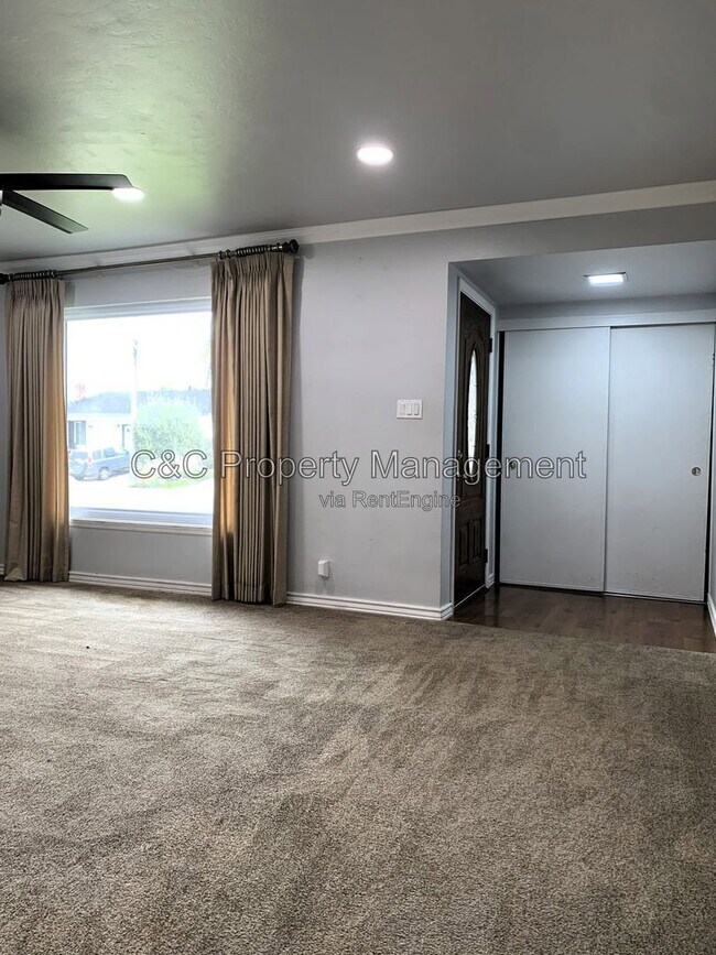 Building Photo - 21925 Vernetti Way