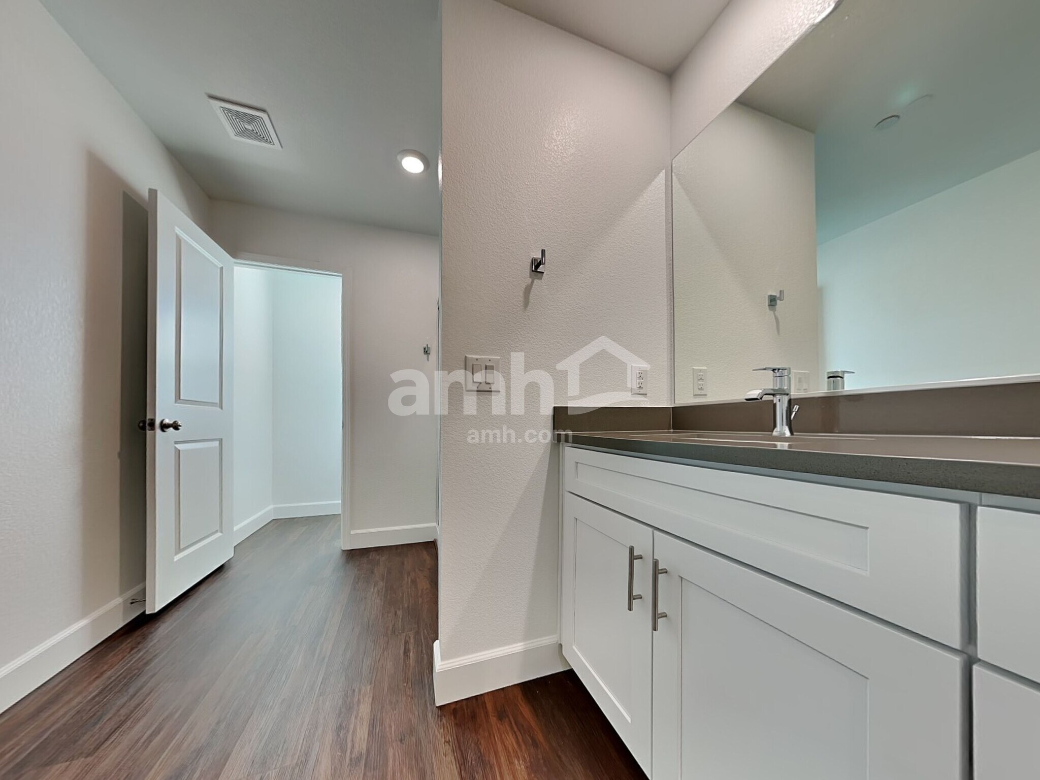 Building Photo - 288 Dahlia Rachel Pl