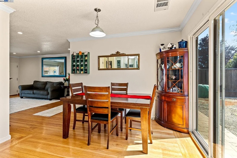 Building Photo - 20171 Leroy Dr