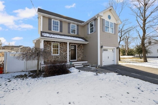 Building Photo - 227 Marshall Ave