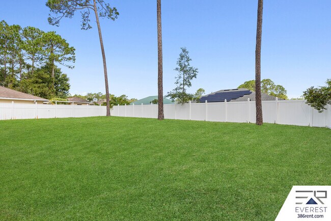 Building Photo - 30 Red Mill Dr