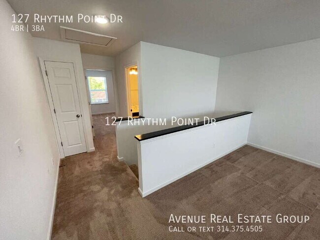 Building Photo - 127 Rhythm Point Dr