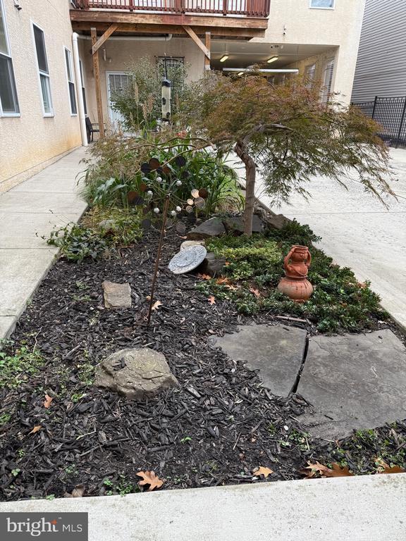 Building Photo - 1521 Poplar St