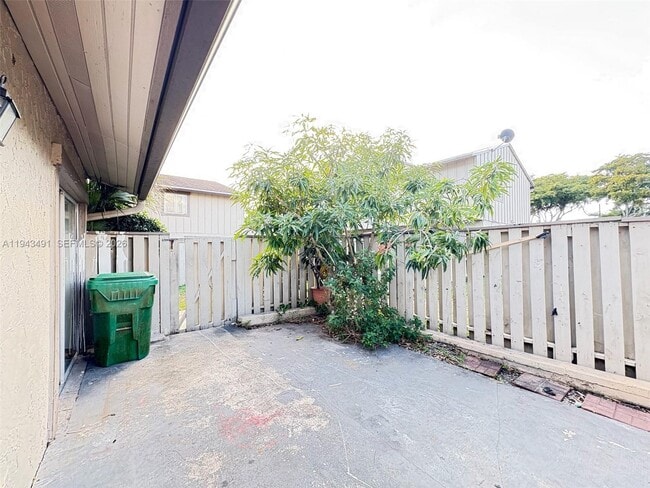 Building Photo - 2221 NW 59th Ave