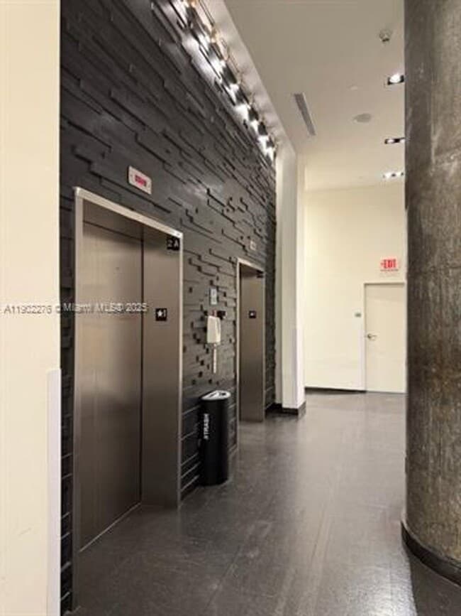 Building Photo - 888 Biscayne Blvd