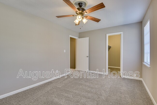 Building Photo - 1674 Goshen Rd