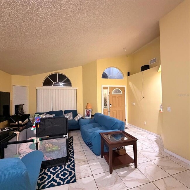 Building Photo - 12697 Enclave Dr