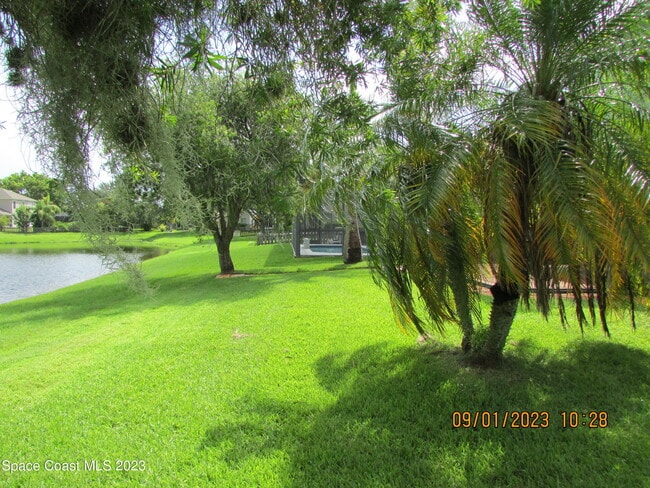 Building Photo - 2710 Bradfordt Dr