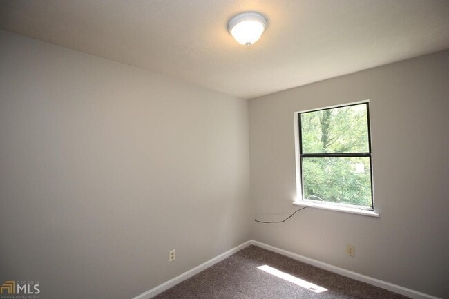 Building Photo - 212 Wesley Way