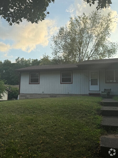 Building Photo - 1640 Olympus Dr
