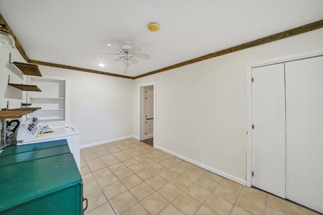 Building Photo - 59 Budd Ave