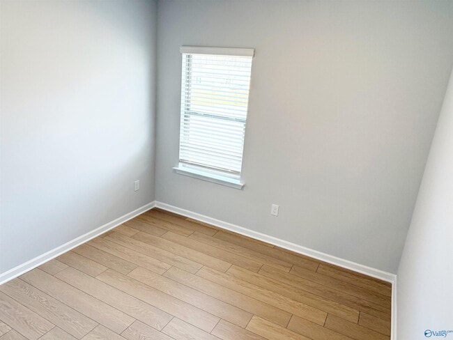 Building Photo - 217 Stockyard Cir