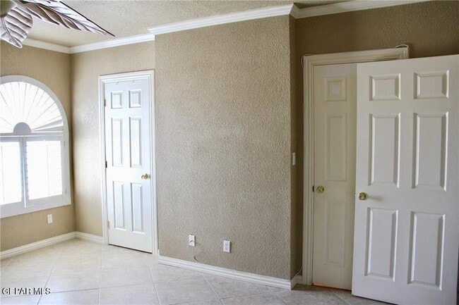 Building Photo - 7409 Edgemere Blvd