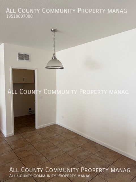 Building Photo - 10609 Palomino Ave