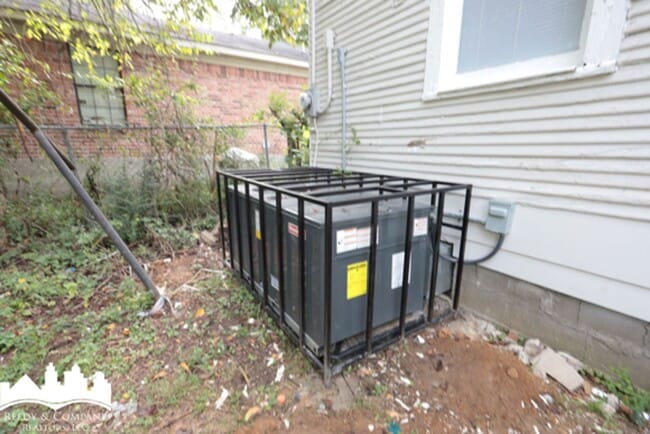 Building Photo - 2716 Deadrick Ave