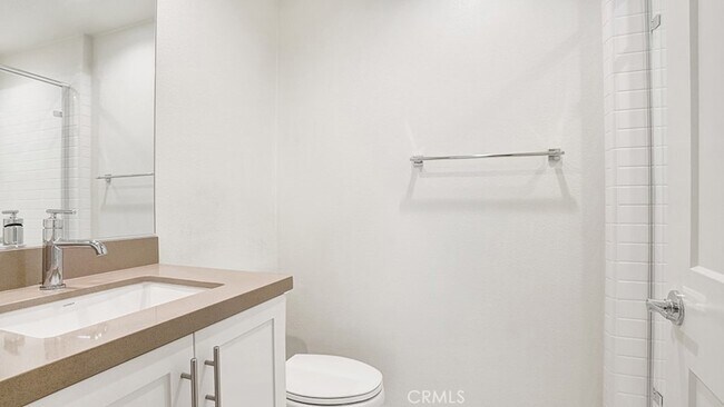 Building Photo - 137 Mirth