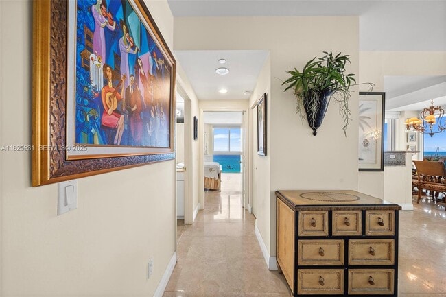 Building Photo - 4775 Collins Ave