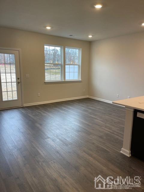 Building Photo - 391 Mazzeo Dr