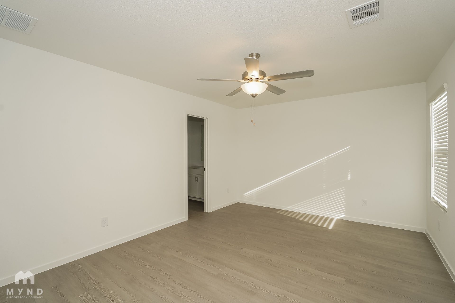 Building Photo - 2761 Ctr Crk Ln