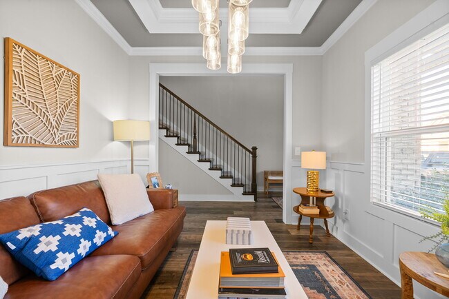 Building Photo - 331 Bluebriar Trace