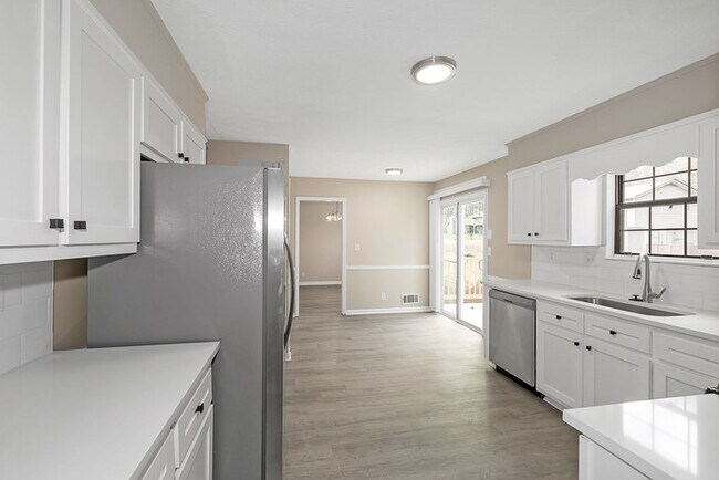Building Photo - 2614 Bronco Trail