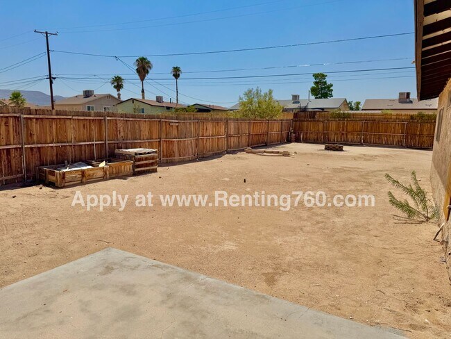 Building Photo - 3 Bed 2 Bath Home Near Military Base!
