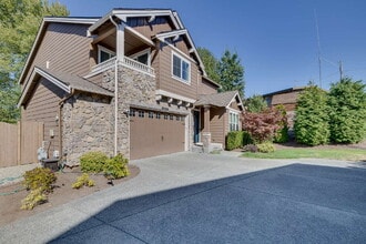 Building Photo - Stunning & Spacious Lynnwood Rental Available Now!