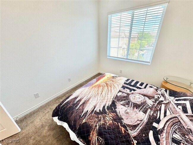 Building Photo - 20 Barbara Ln