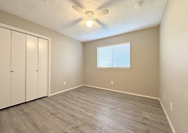 Building Photo - 2011 Echo Ridge