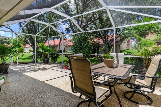 Building Photo - IMMACULATE TURNKEY FURNISHED- NEAR TWIN IS...