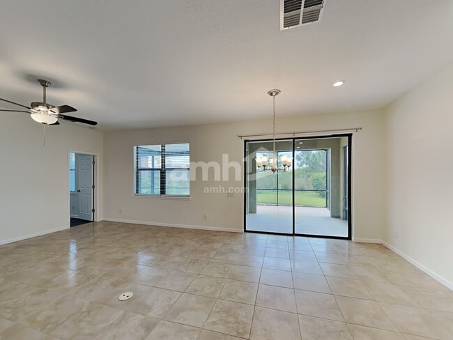 Building Photo - 5562 107th Terrace E